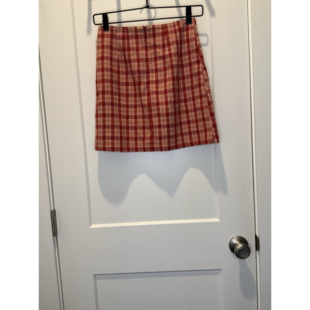 Women’s Brandy Melville John Galt Cara Plaid Mini Skirt Red Beige XS Preppy Y2K - Picture 4 of 6